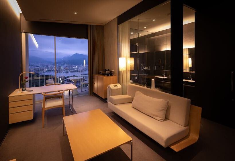 سوئیت پریمیوم, Garden Terrace Nagasaki Hotel & Resort