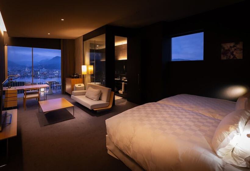 Люкс Премиум, Garden Terrace Nagasaki Hotel & Resort