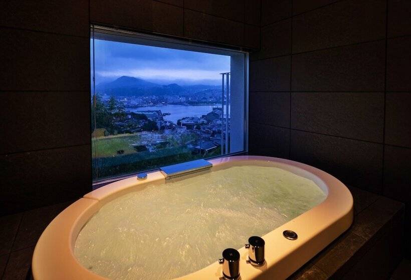 سوییت لوکس, Garden Terrace Nagasaki Hotel & Resort