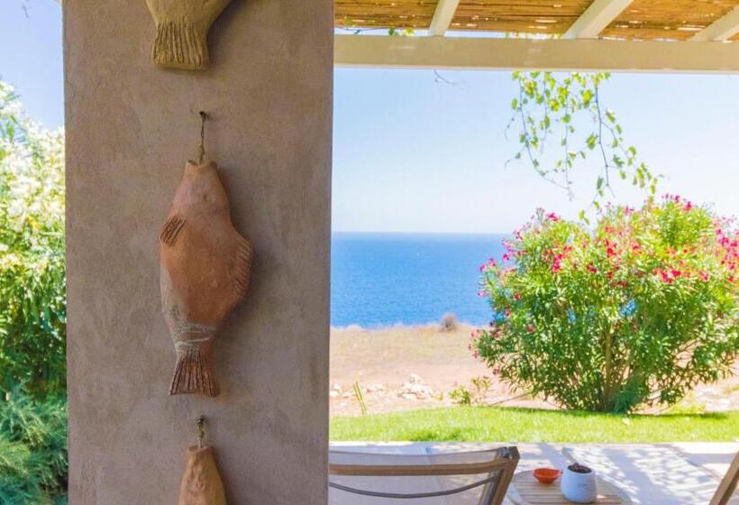 Tengerre Néző Deluxe Szoba, Le Capase Resort Salento