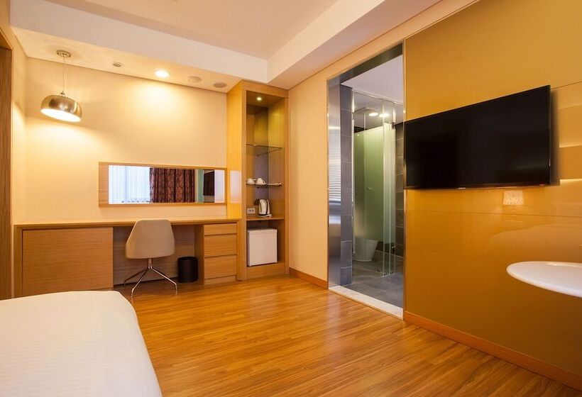 高级大房间, Pharos