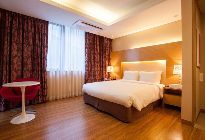 高级大房间, Pharos