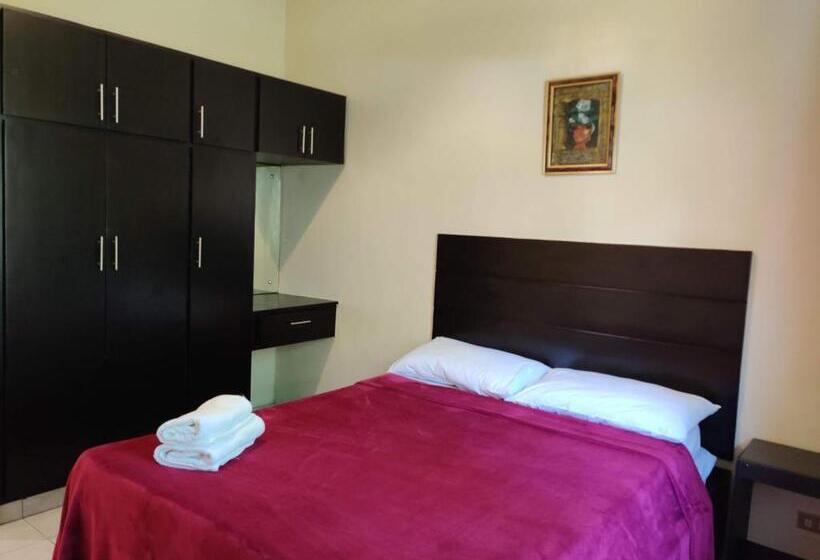 آپارتمان 2 خوابه, Red Knight Gardens