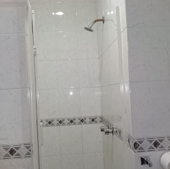 스탠다드 룸, Savoy Express