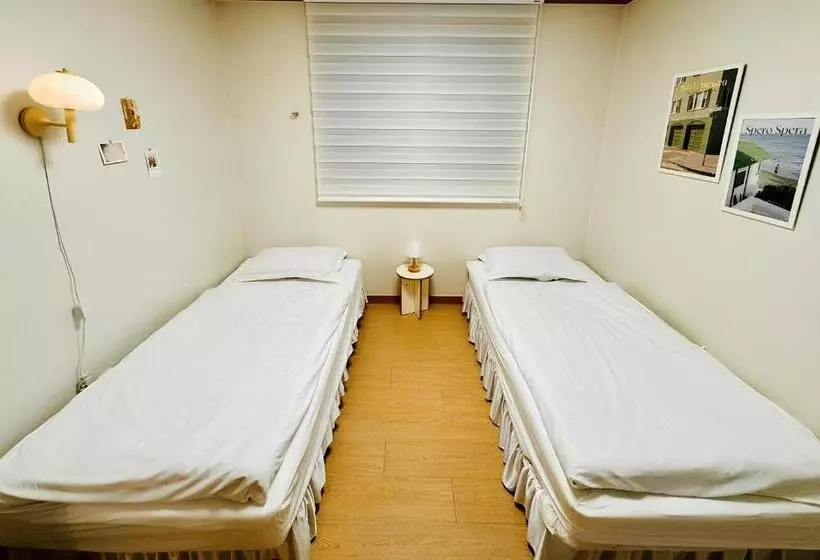 Deluxe-huone, Ssh Icon Hostel
