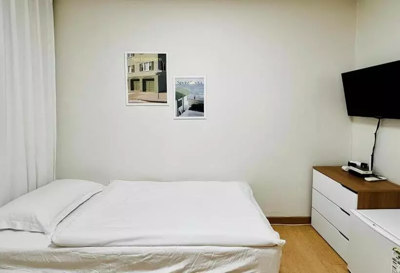 Deluxe-huone, Ssh Icon Hostel