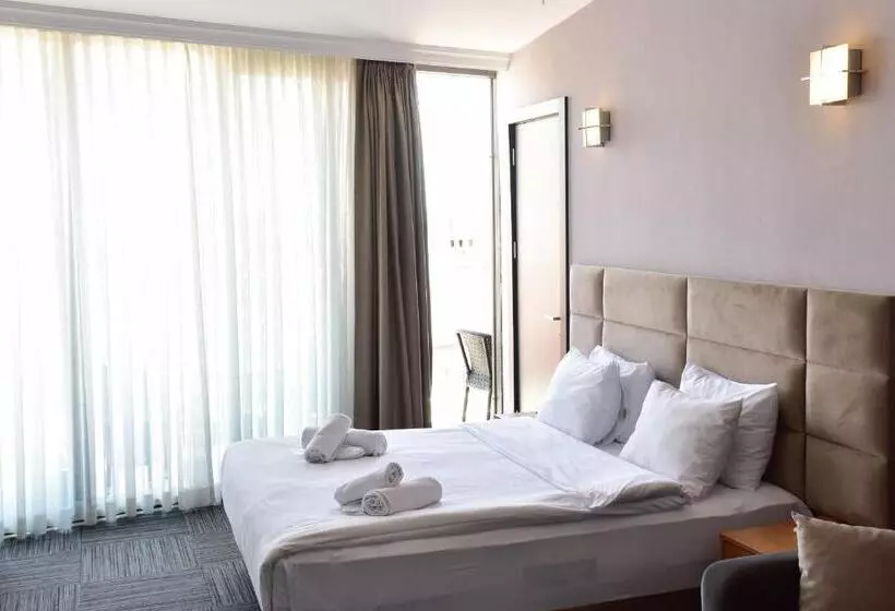 オーシャンビュースイート, Taksim Hotel V Plus