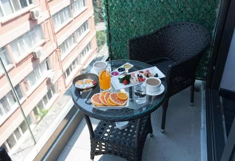 オーシャンビューデラックスルームバルコニー付き, Taksim Hotel V Plus