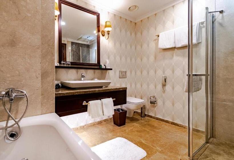 Люкс Кровать Кинг, Wellborn Luxury