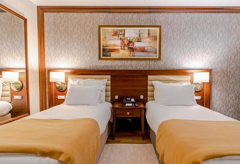 디럭스 룸 산전망, Wellborn Luxury