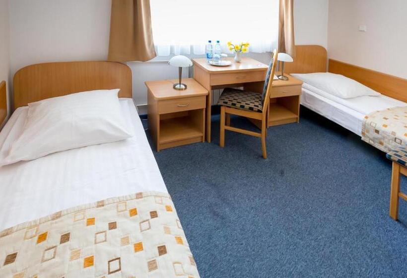 标准单人间, Kompleks Hotelowy Logos