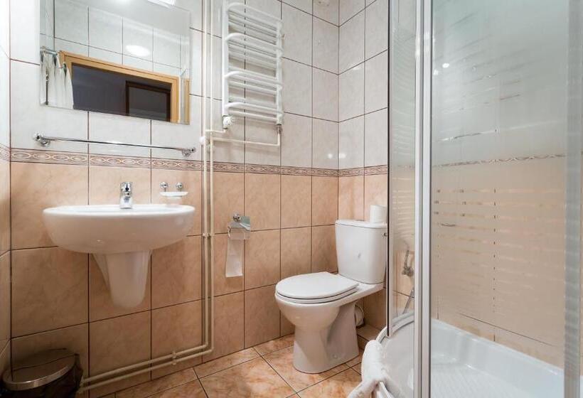 标准单人间, Kompleks Hotelowy Logos