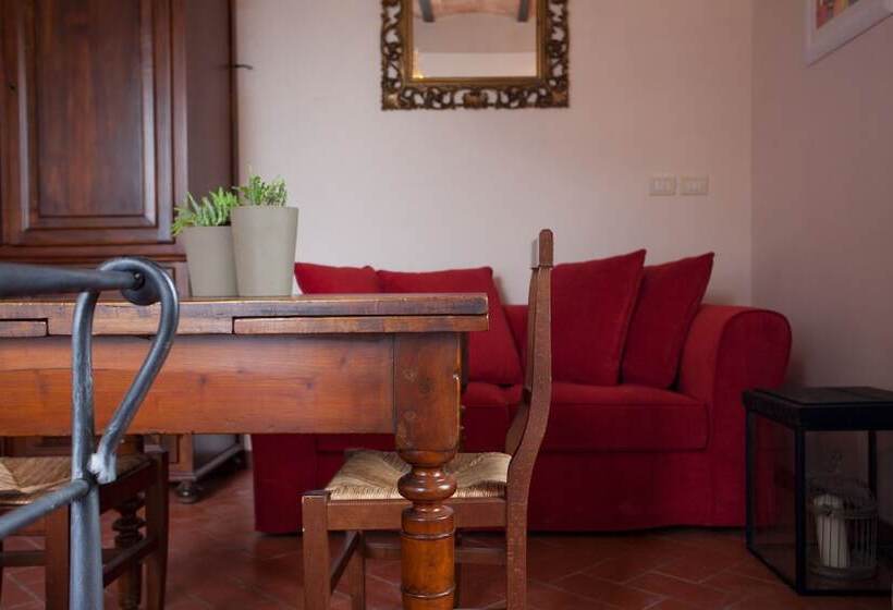 إستوديو قياسى, Relais Villa Belvedere