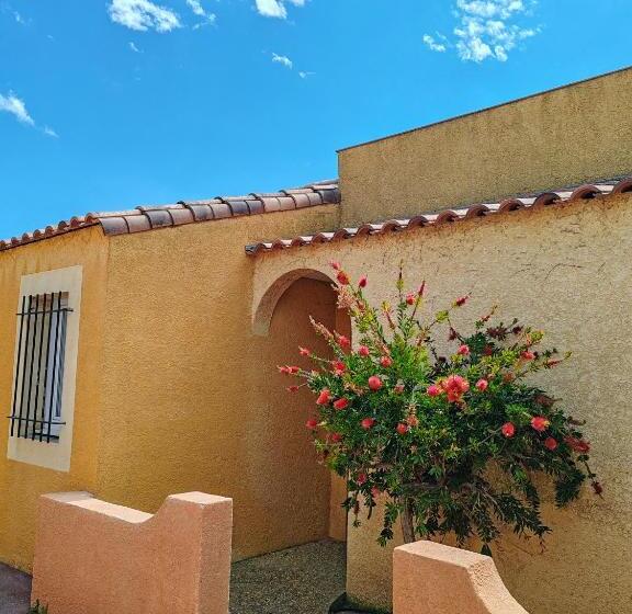 Апартаменты 1 Спальня, Résidence L Oustal Des Mers