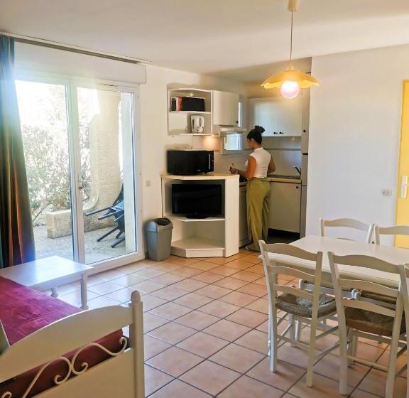 Апартаменты 2 Спальни, Résidence L Oustal Des Mers