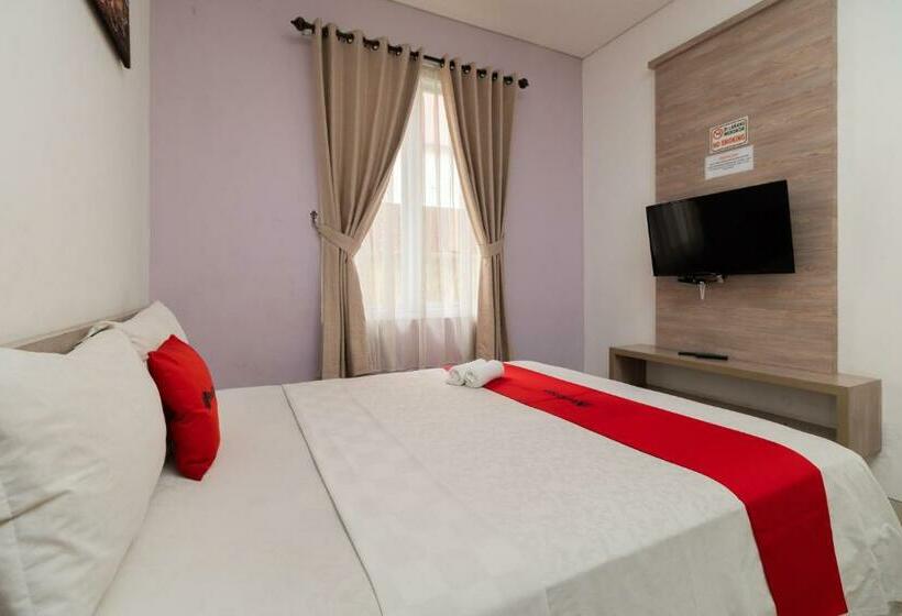 חדר סטנדרט, Reddoorz Syariah Near Prasetya Mulya Cilandak Campus