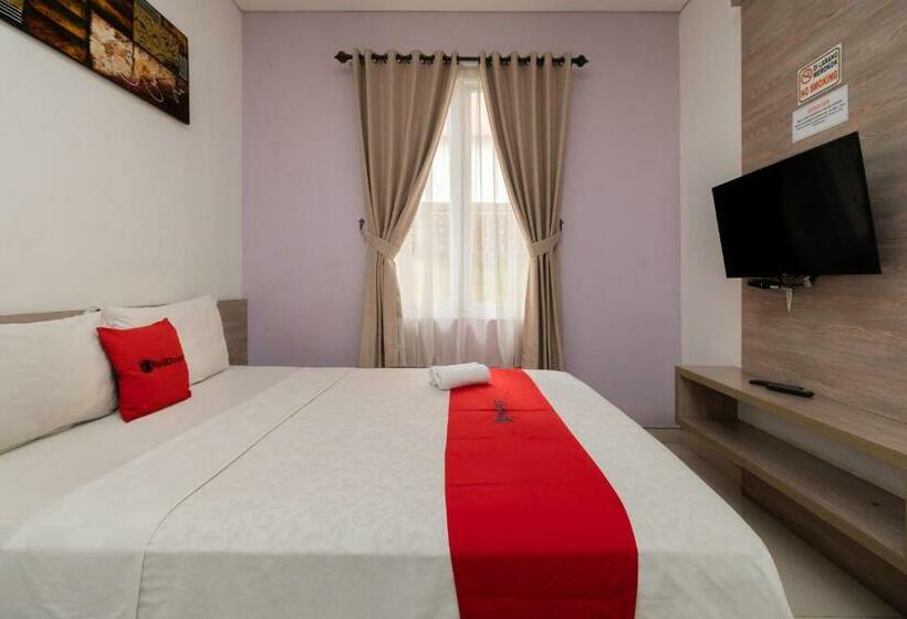 חדר סטנדרט, Reddoorz Syariah Near Prasetya Mulya Cilandak Campus
