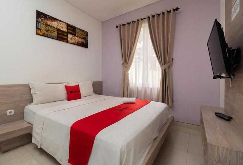 חדר סטנדרט, Reddoorz Syariah Near Prasetya Mulya Cilandak Campus