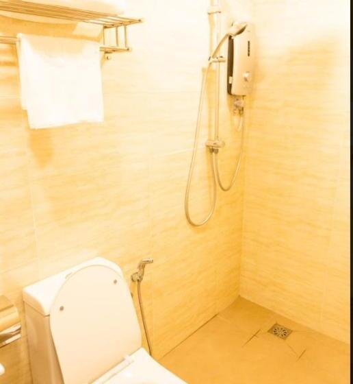 اتاق استاندارد, The Crown Hotel Klia