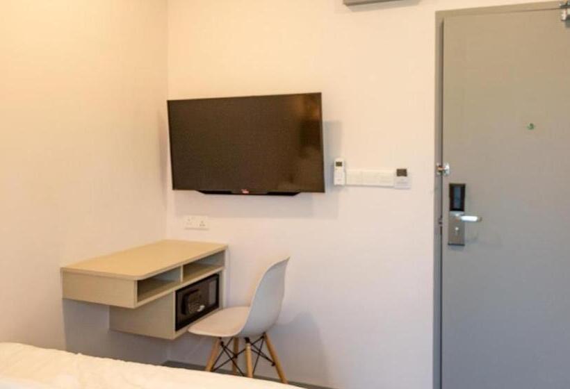 اتاق سوپریور, The Crown Hotel Klia