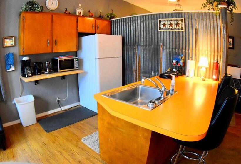 豪华房间, Salmon River Inn