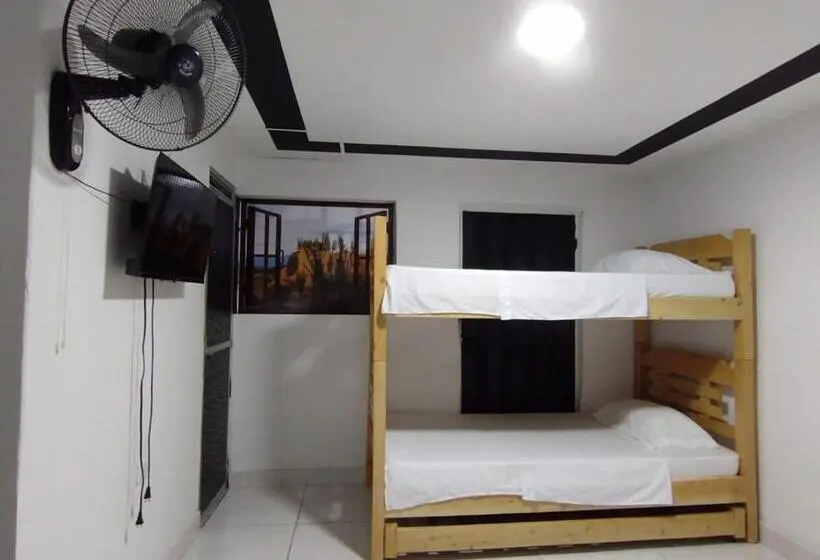 スタンダード４人部屋, Miski Wasi Hospedaje Neiva