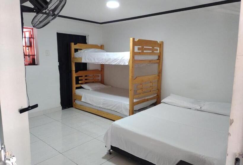 4인용 스탠다드 룸, Miski Wasi Hospedaje Neiva