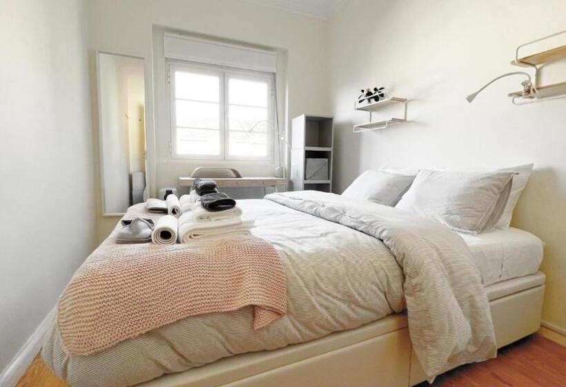 اتاق استاندارد, Majesticlara Lisbon Guest House