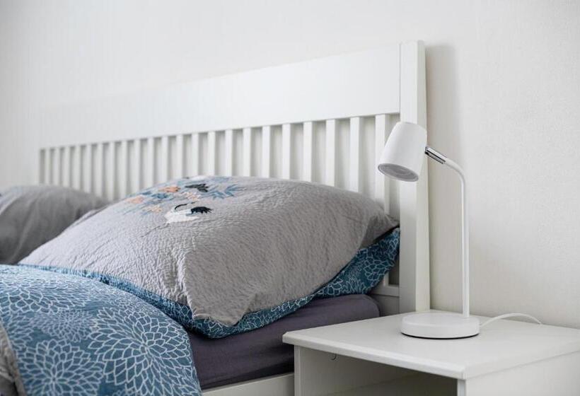 דירת חדר, Marcebila Abertamy