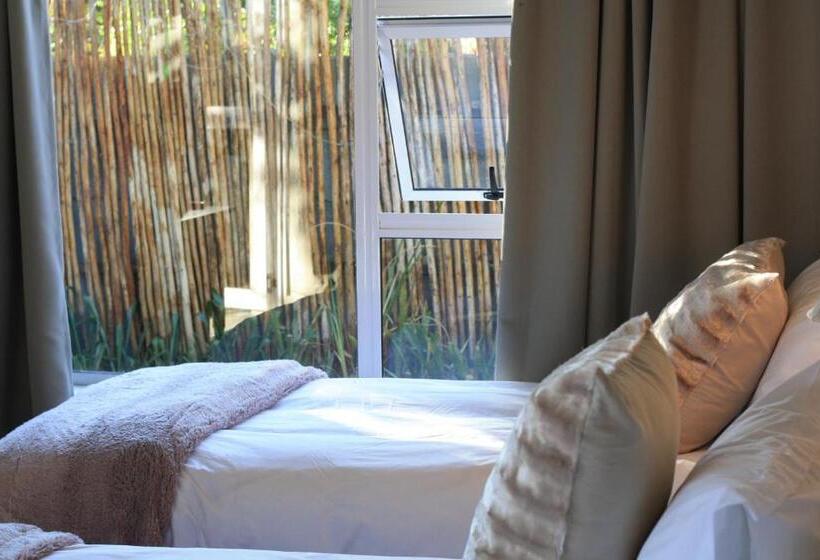 חדר דלוקס נוף לגינה, Sarah S Place  Heatherlands,george