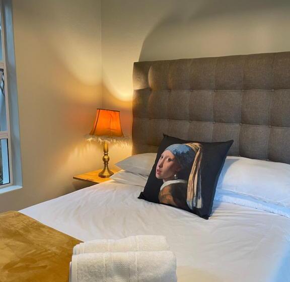 חדר דלוקס, Sarah S Place  Heatherlands,george