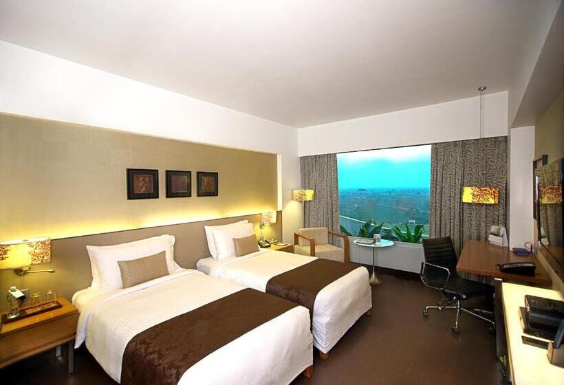 Номер Deluxe, Fortune Select Sg Highway, Ahmedabad   Member Itc S Hotel Group