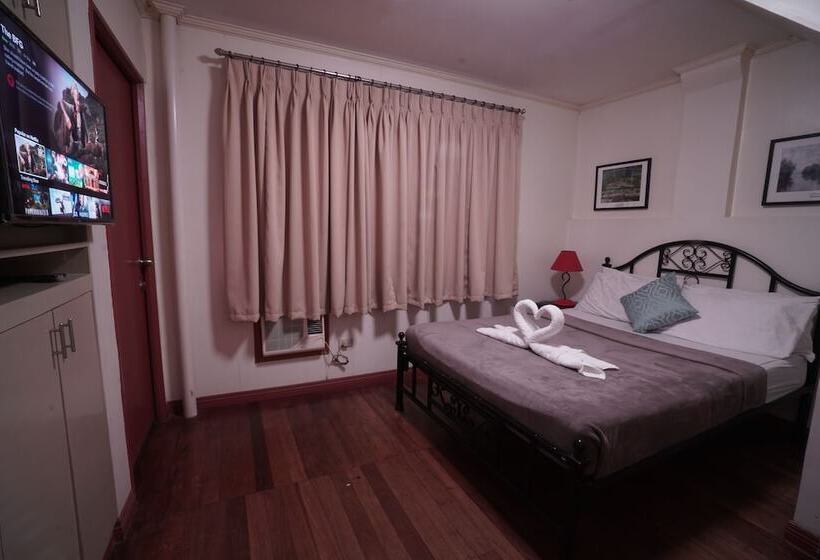 Номер Deluxe, 1775 Adriatico Suites