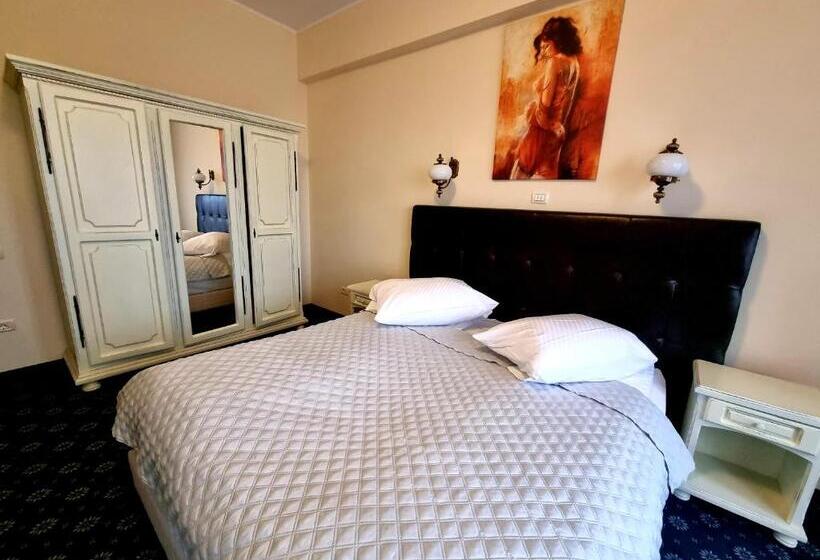 스탠다드 룸, Coandi