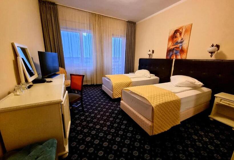 스탠다드 룸, Coandi