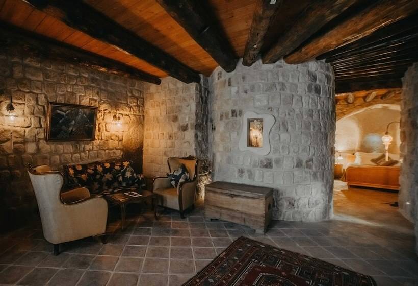 جناح, Dere Suites Cappadocia
