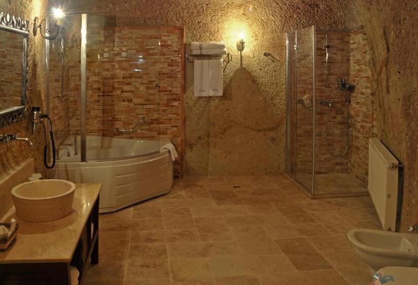 جناح جونيور, Dere Suites Cappadocia