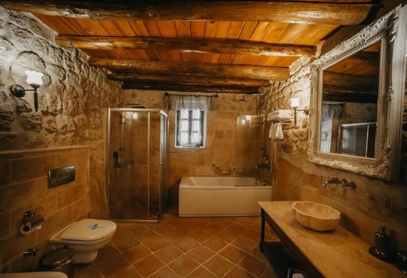 جناح جونيور, Dere Suites Cappadocia