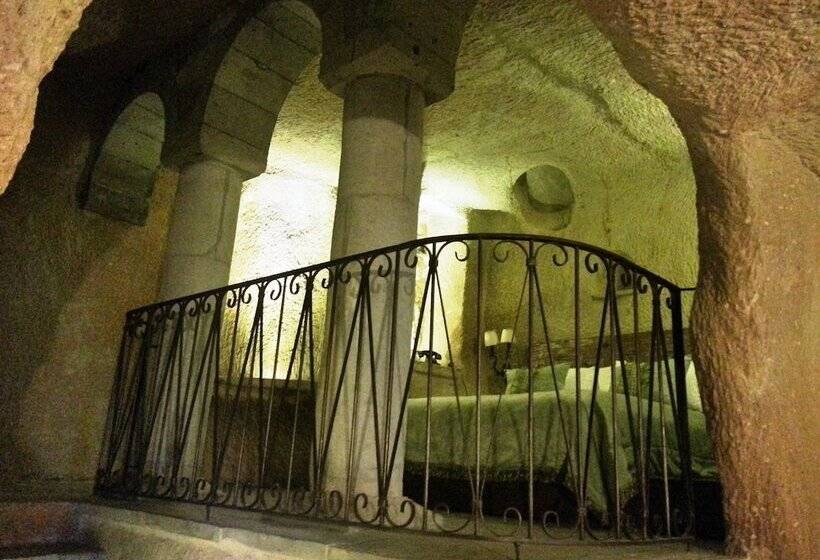 جناح, Dere Suites Cappadocia