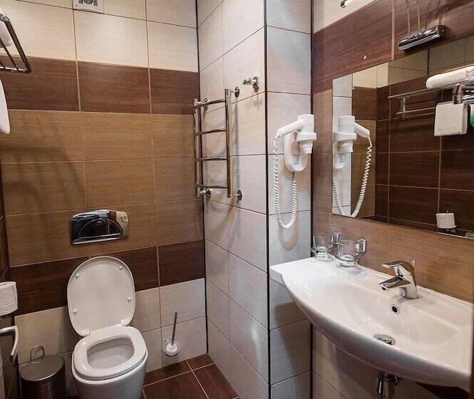 Номер Стандарт с Балконом, Heliopark Residence