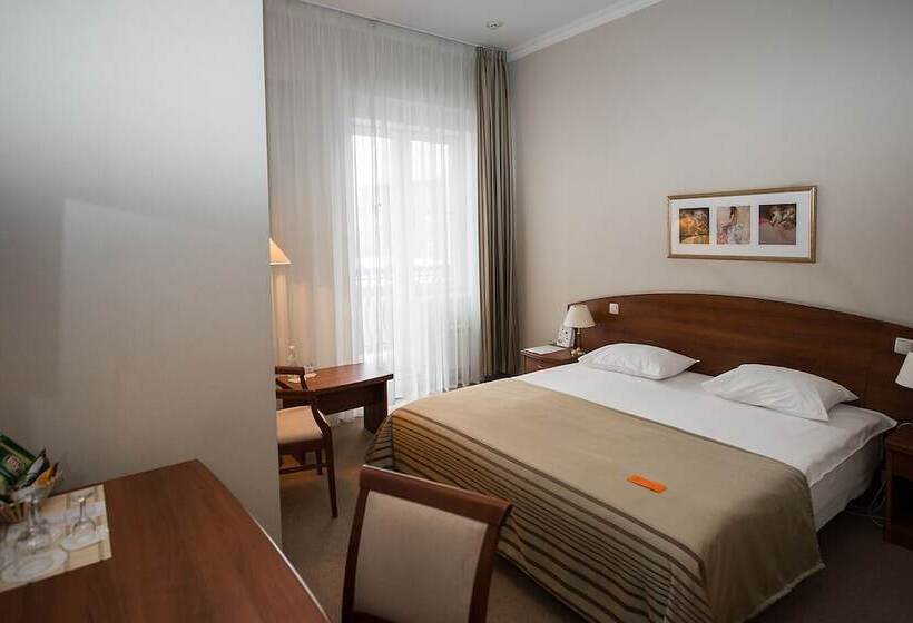 חדר סטנדרט עם מרפסת, Heliopark Residence