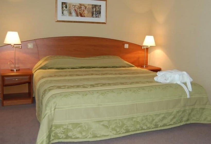 חדר סופריור, Heliopark Residence