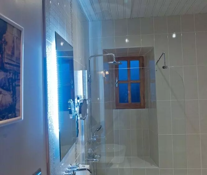 سوییت, Hich Hotel Konya