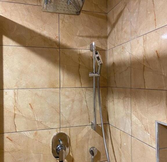 스탠다드 룸, Mombasa Continental Resort