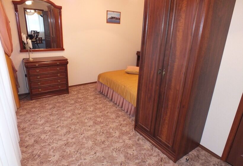 1ベッドルームアパートメント, Rossiya