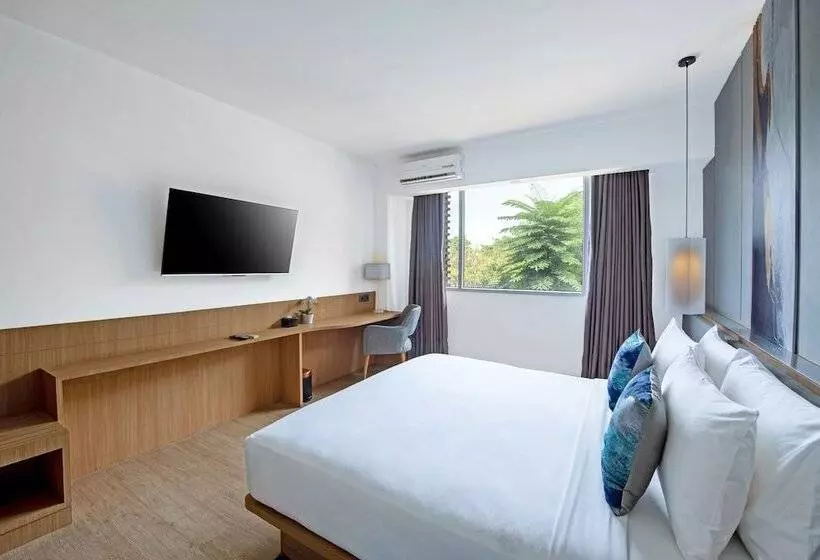 テラス付スーペリアルーム, Oakwood Hotel & Apartments Taman Mini Jakarta