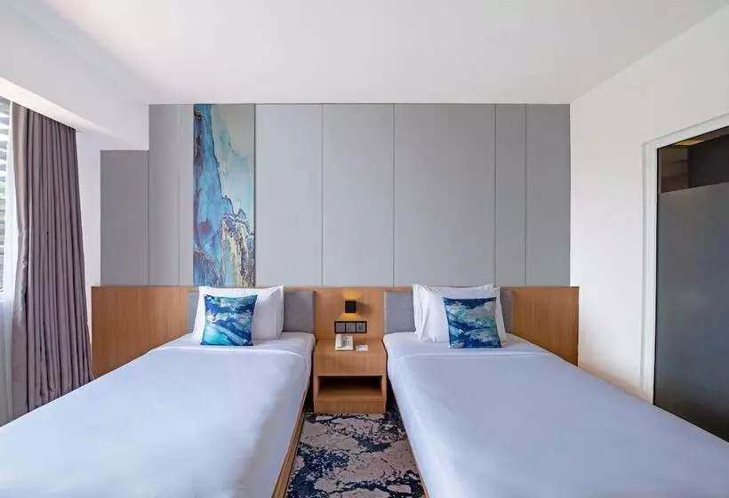 テラス付スーペリアルーム, Oakwood Hotel & Apartments Taman Mini Jakarta