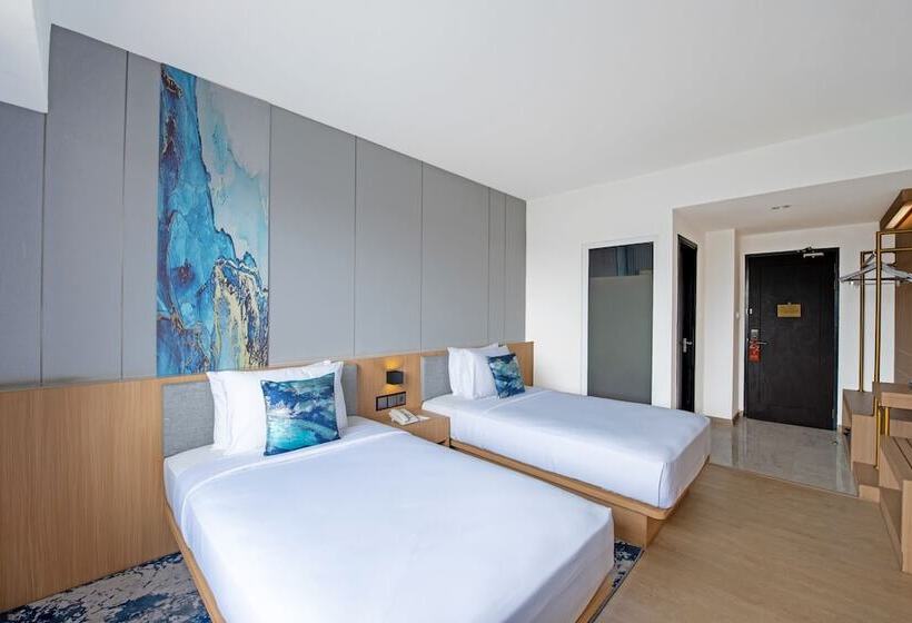 带露台的高档房间, Oakwood Hotel & Apartments Taman Mini Jakarta