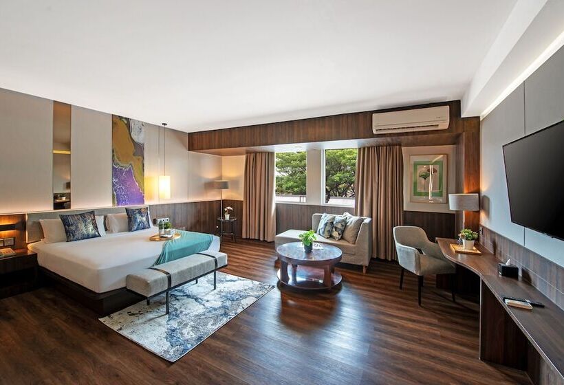 豪华套房, Oakwood Hotel & Apartments Taman Mini Jakarta