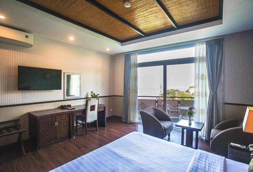 اتاق لوکس با چشمانداز دریا, Seaside Resort Vung Tau